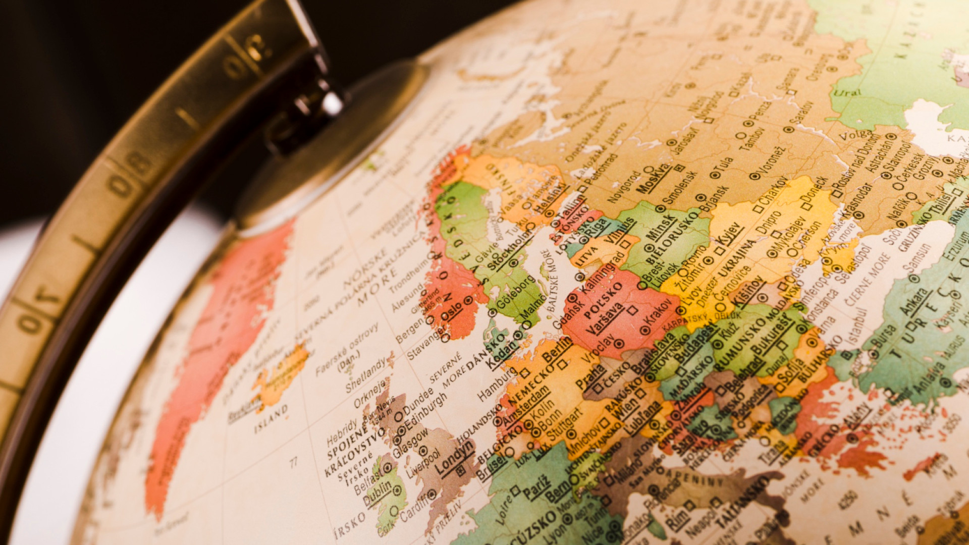 Comment découvrir le monde de la meilleure des façons ?